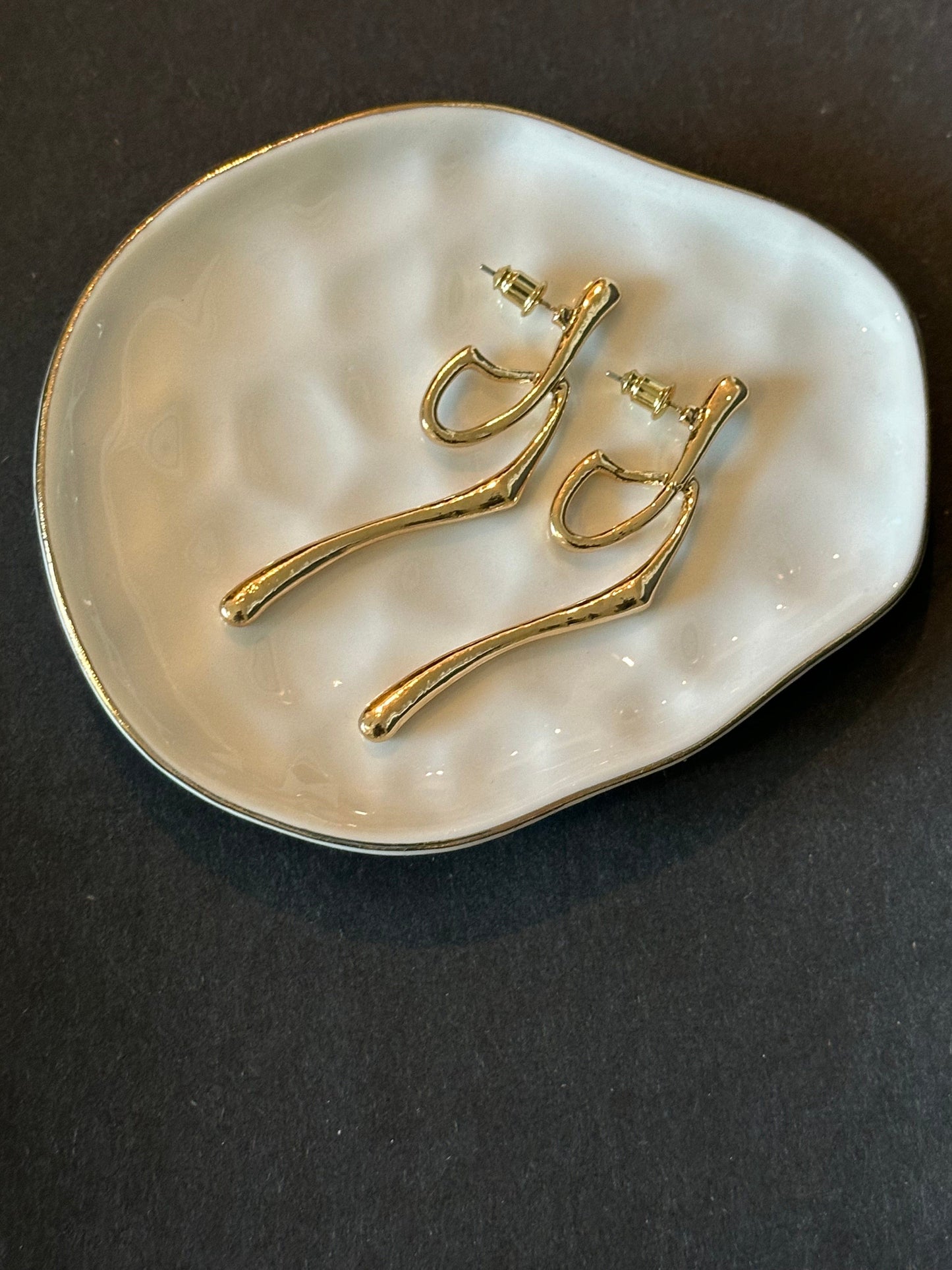 Gold Twist Dangle Earrings | Chic Baubles Official Store